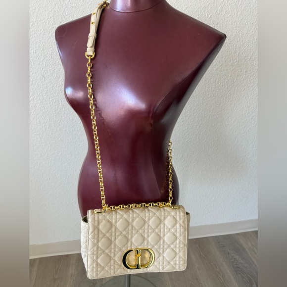 Small Caro Bag Ivory Supple Cannage Quilted Bag - Picture 3 of 13